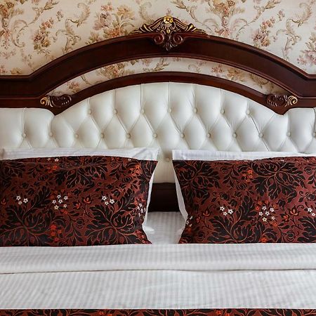 Romari Проспект Свободи 31 Lviv Eksteriør billede